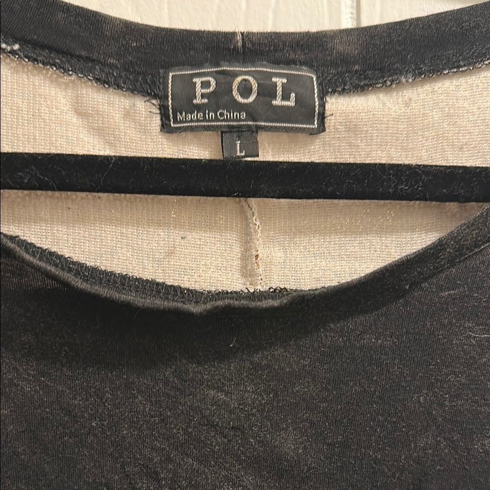 POL Black and Gold Sequin Long Sleeve Blouse - Picture 4 of 15